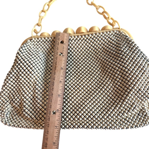 Whiting & Davis Metal Mesh Purse Celluloid KISS Lock Chain Strap Vintage 1940s